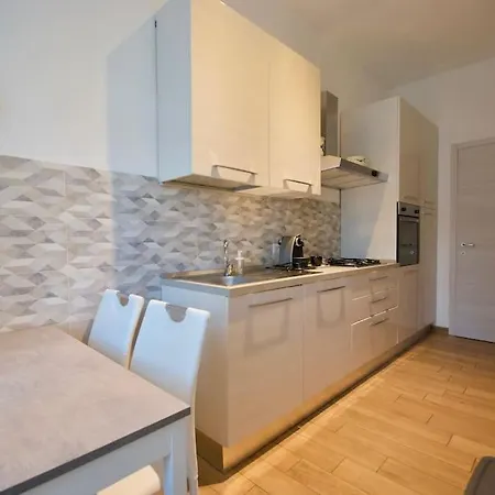 Apartment - Centro 4 - *